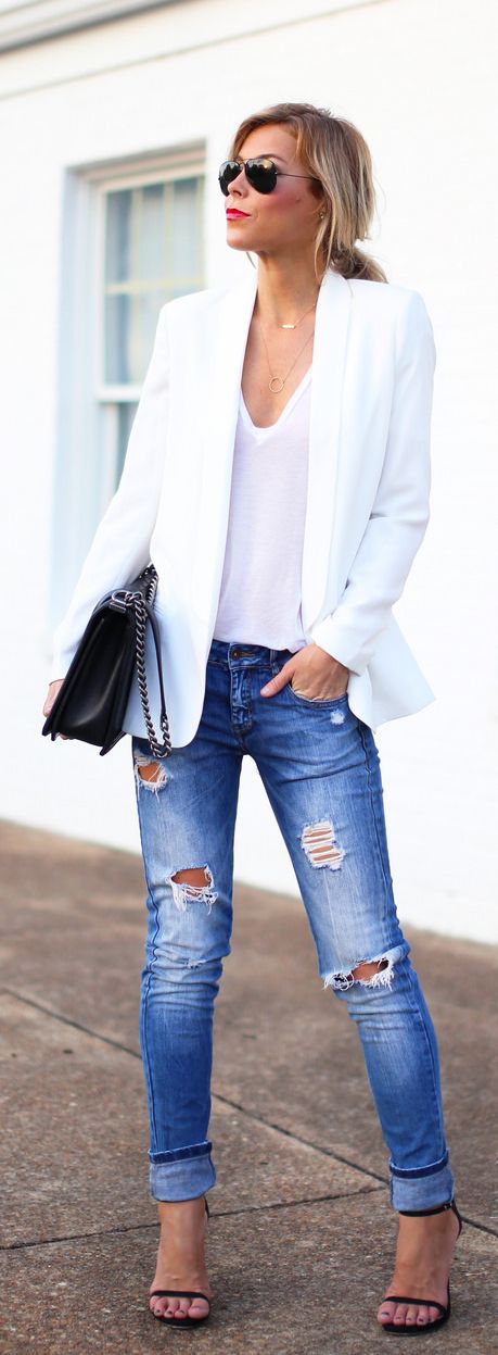 white-blazer-and-ripped-jeans