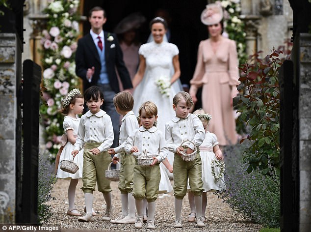 4092386100000578-0-Prince_George_was_the_star_of_the_show_as_he_led_the_bridal_part-a-34_1495481886986