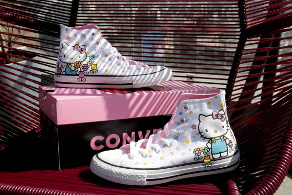 converse hello kitty liverpool