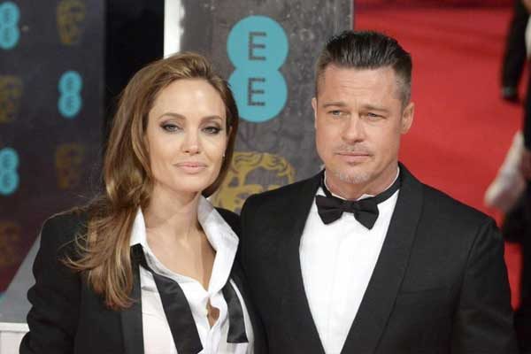 Brad-Pitt-y-Angelina-Jolie-shiloh