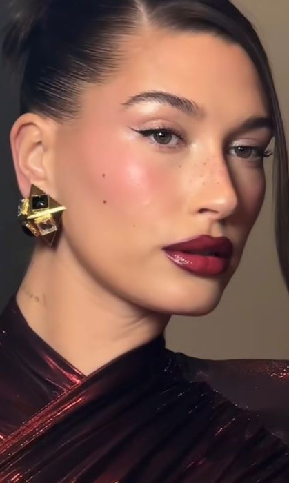 Cherry Cola Lips: la tendencia que debes seguir de Hailey Bieber y Kylie Jenner